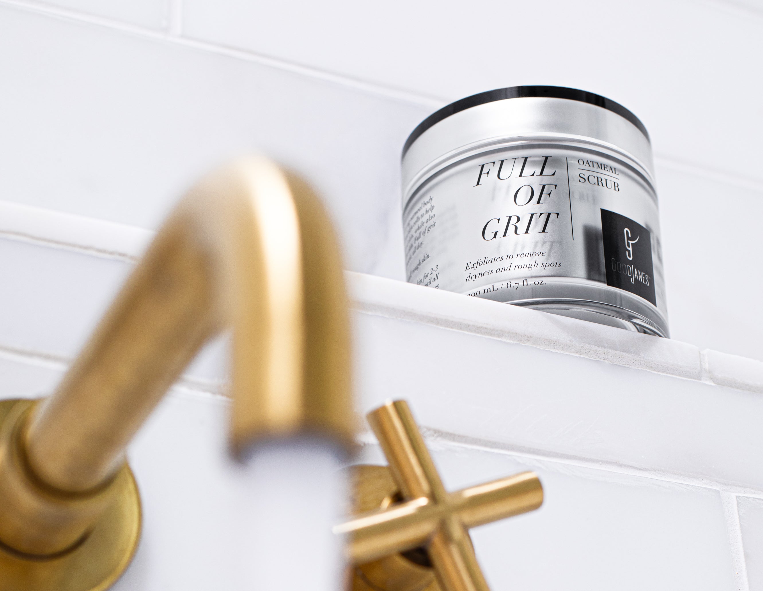 Smooth Operator | 5 Benefits of Exfoliating Skin