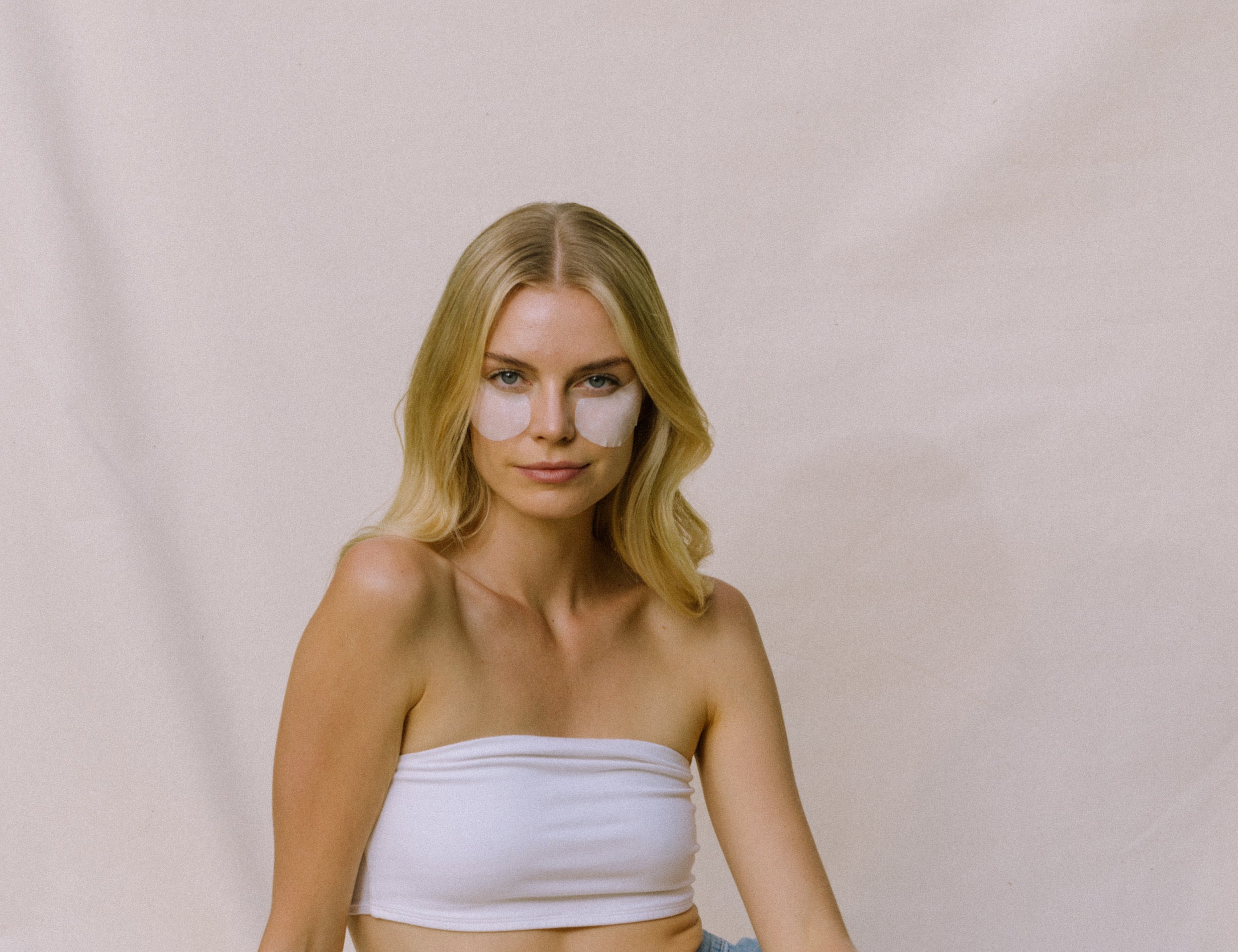 Vegan Skincare | Instantly Nourish and Brighten Eyes with Kakadu Plum