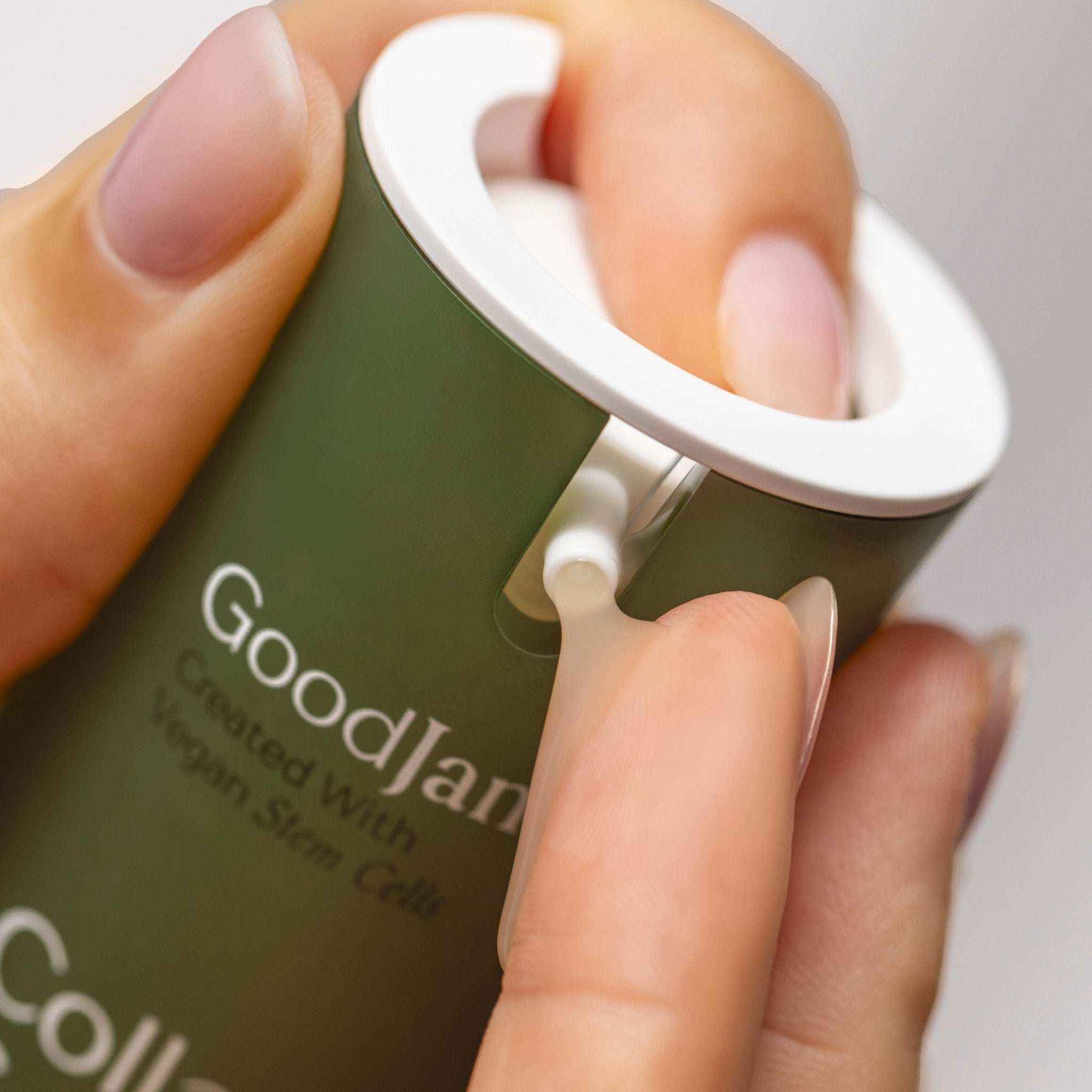 GoodJanes Skincare Collagen Boosting Serum with Vegan Stem Cells, Niacinamide, Copper PCA Peptides to repair skin